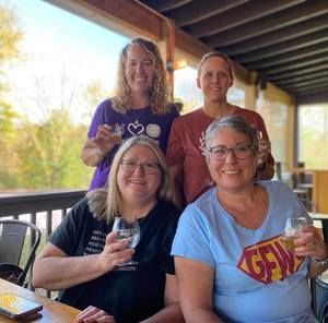 Meet your Posher, Joy